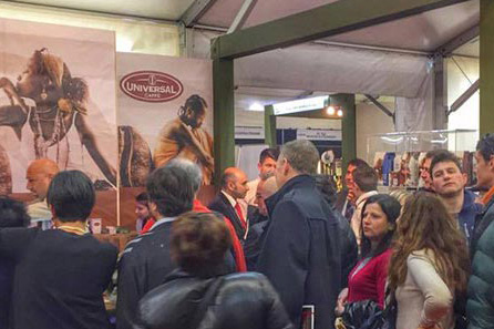 Universal si confronta con gli importatori internazionali, grande successo al Vinitaly